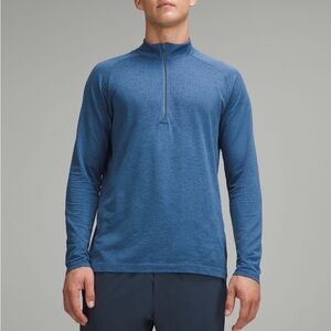 SOLD Lululemon Men’s Grey Pullover